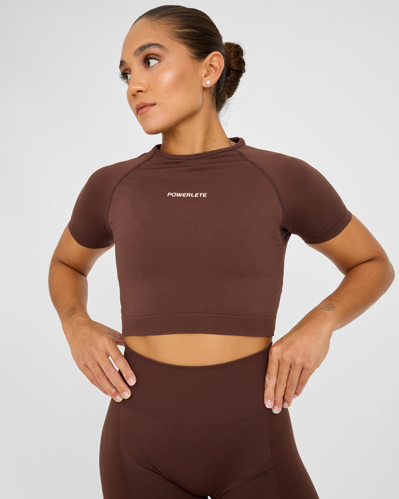 Nahtloses SS-Crop-Top von Evolve
