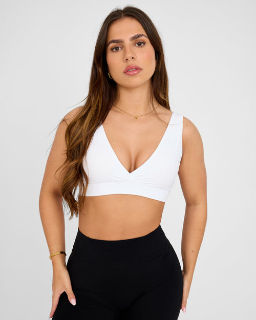 Sujetador deportivo Legacy Ultimate con cuello en V