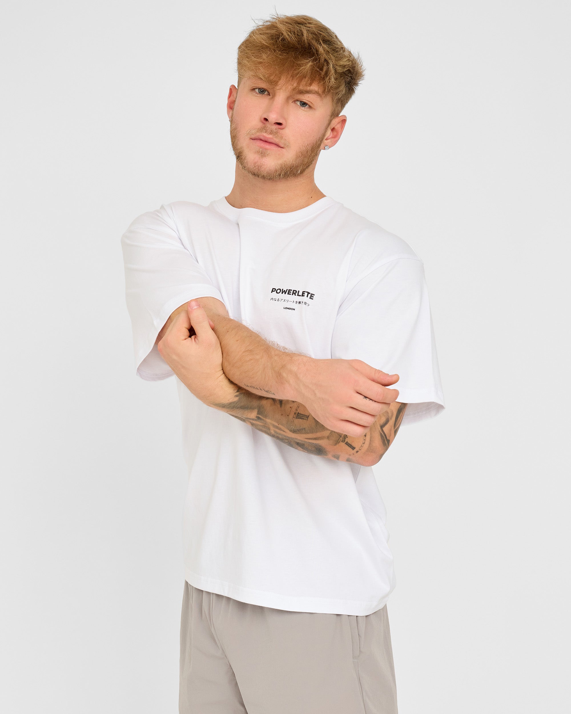Camiseta Underground Oversized